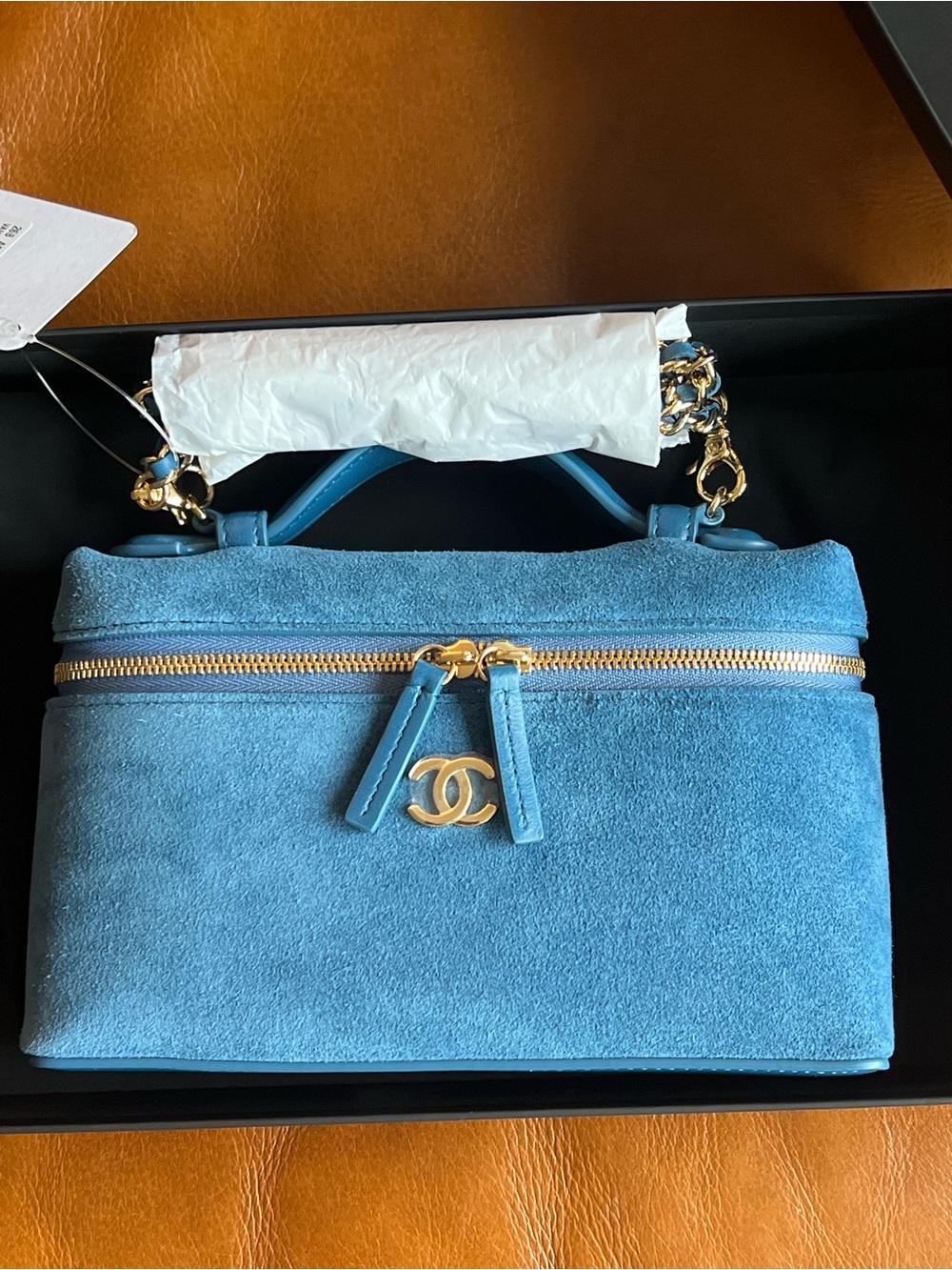 Chanel blue suede slim vanity 26B